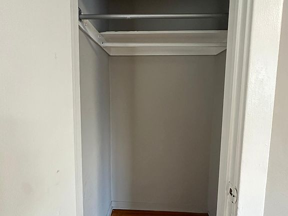 5th image of 10822 Ventura Blvd #11