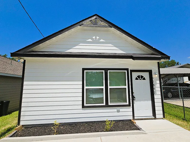 11897 Nelwood St — Photo 32