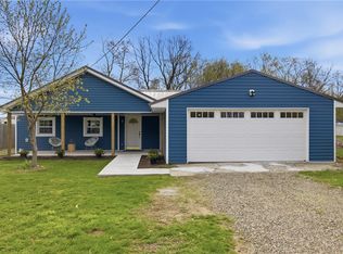 6665 Roosevelt Ave, Bath, NY 14810