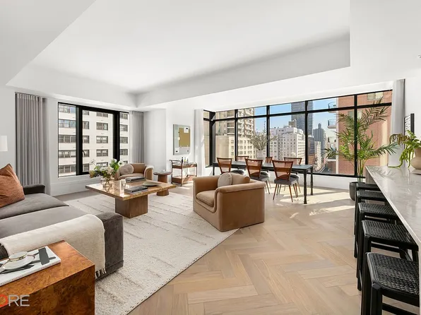 310 E 86th St APT 19A, New York, NY 10028