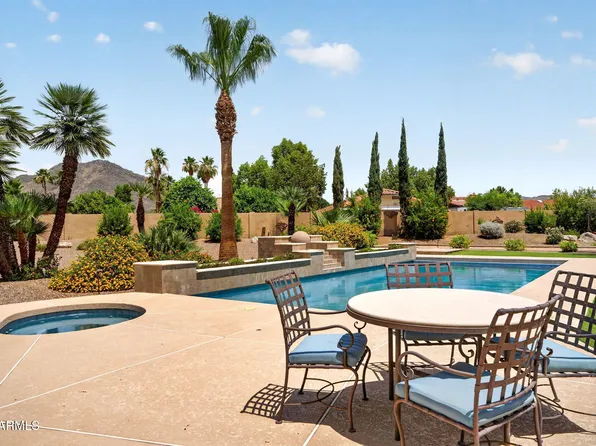 5624 W MISTY WILLOW Lane, Glendale, AZ 85310