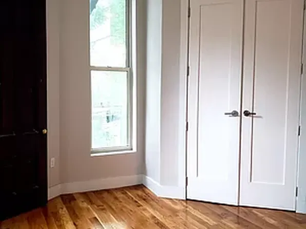 155 Hancock Street image 13 of 14