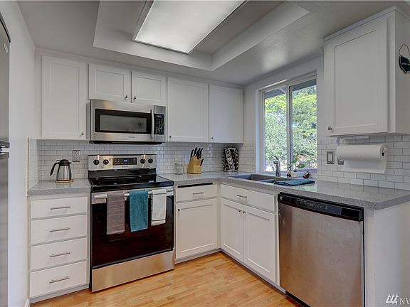 5th image of 9212 NE 138th St