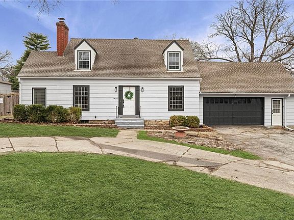 2nd image of 9616 Holmes Rd