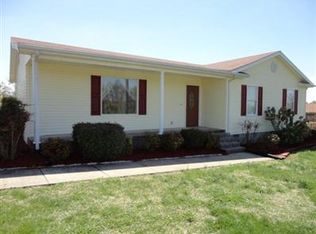 5440 Greenville Rd, Hopkinsville, KY 42240