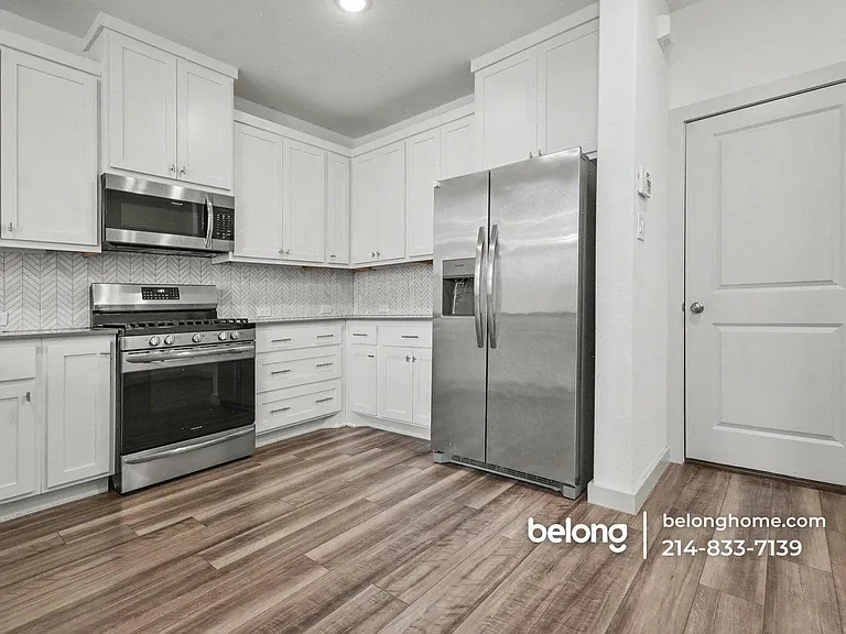 424 Matthew Dr — Photo 11