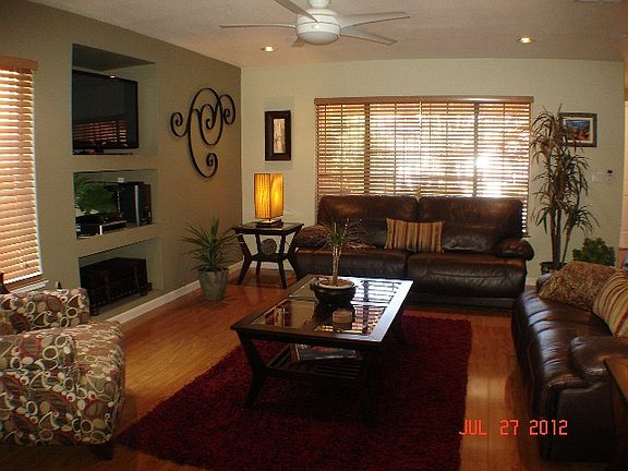 3rd image of 3357 Othello Dr