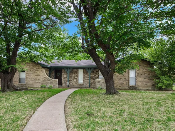 722 Donlee Rd, Lancaster, TX 75134