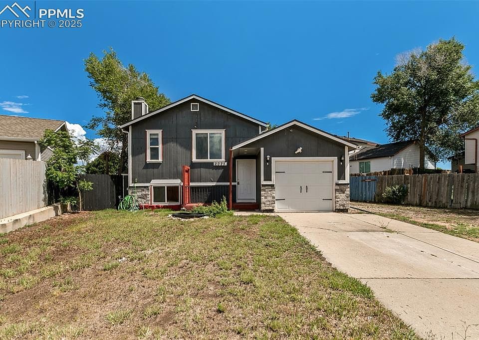1st image of 2025 Grosbear Ln