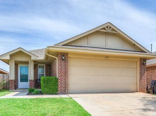 2221 NW 199th St, Edmond, OK 73012