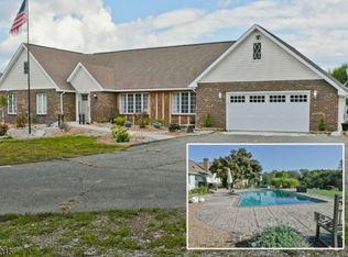 417 Ridge Rd, Newton, NJ 07860