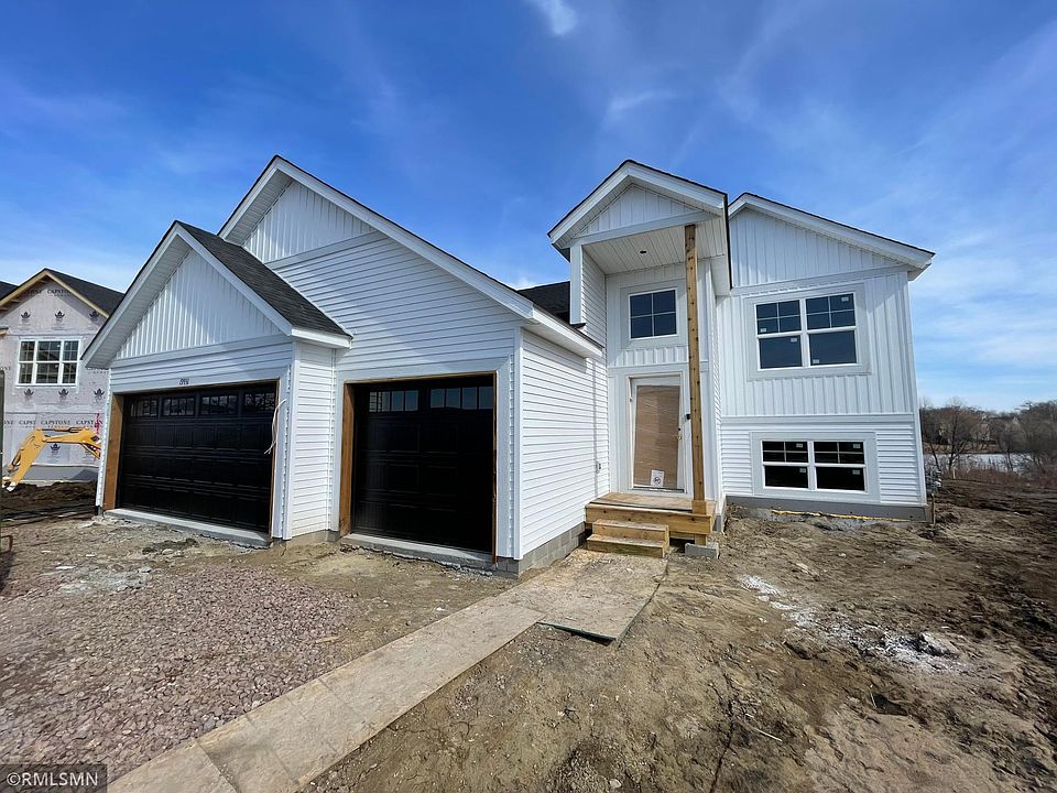 1st image of 19931 English Ln N