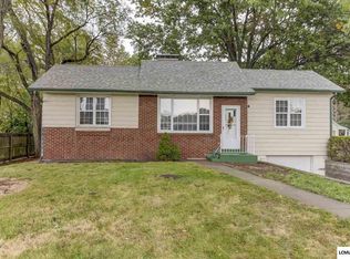 518 N College St, Lincoln, IL 62656