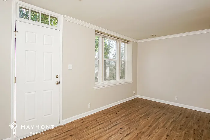 2217 Toll Gate Rd NE — Photo 6