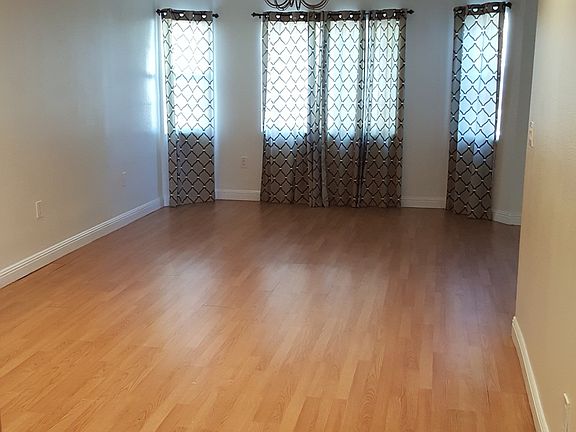4th image of 13720 Regentview Ave