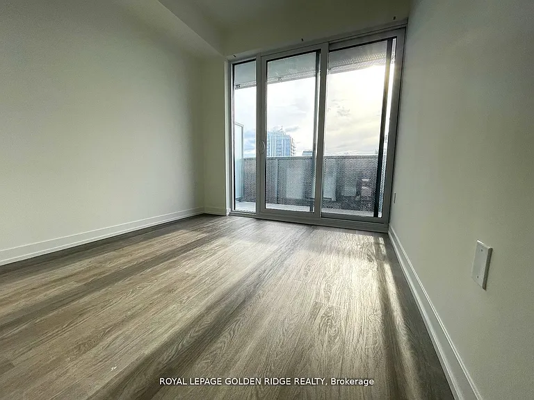 55 Cooper St #6812 — Photo 15