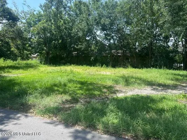 15162 Tyler St, Gulfport, MS 39501