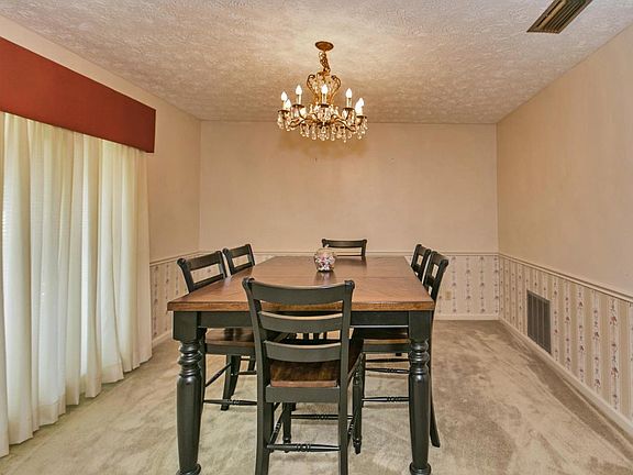 5th image of 3525 Bran Ct E