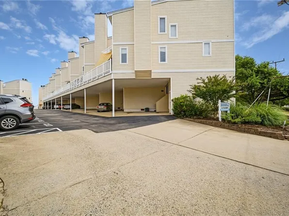 2328 Bays Edge Ave, Virginia Beach, VA 23451