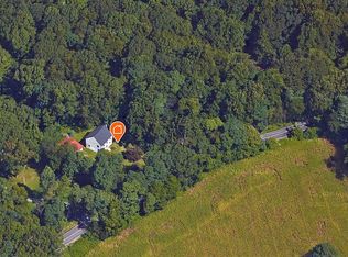 1010 Church Lane Rd, Reading, PA 19606