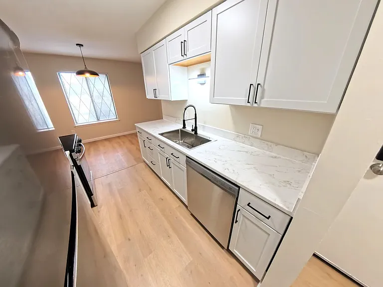 2519 Culver Road Apartments — Photo 24
