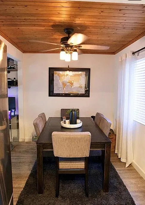 2 bed, 935 sqft, $2,995 — Photo 3