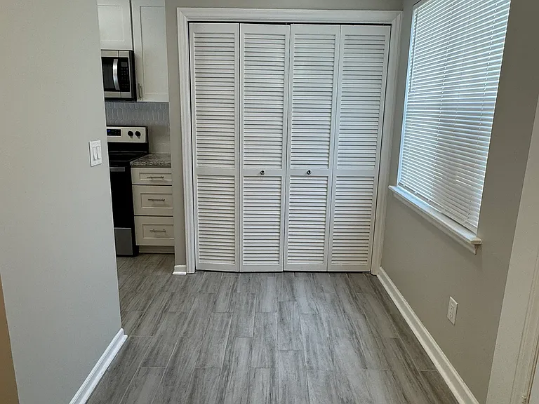 7801 Renaissance Ct — Photo 6