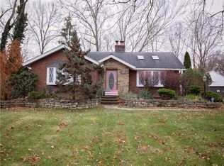 114 Berkley Rd, Elyria, OH 44035