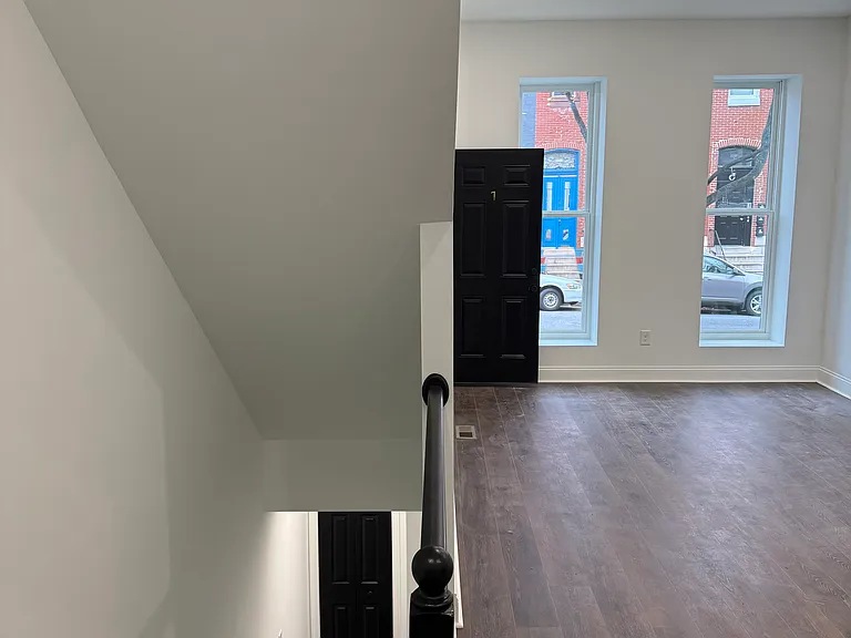 2028 Druid Hill Ave — Photo 38