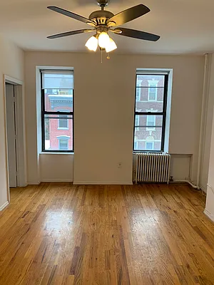 Rented by Nooklyn NYC LLC | media 17