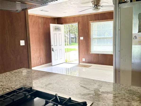 1012 Haley Ave, Rockdale, TX 76567