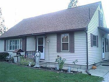 1st image of 4935 Hiram Ave