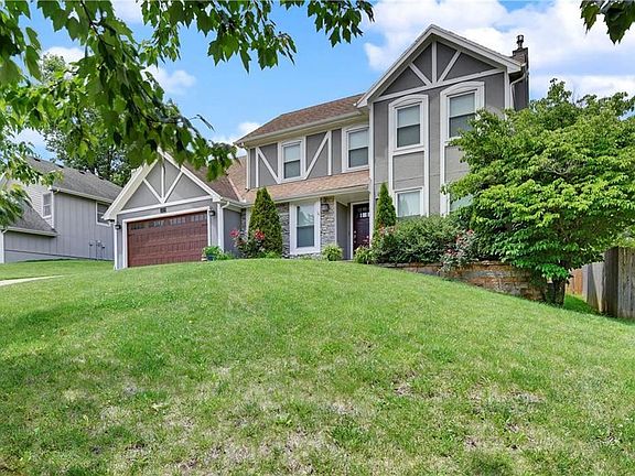 3rd image of 5628 N Mayview Ave