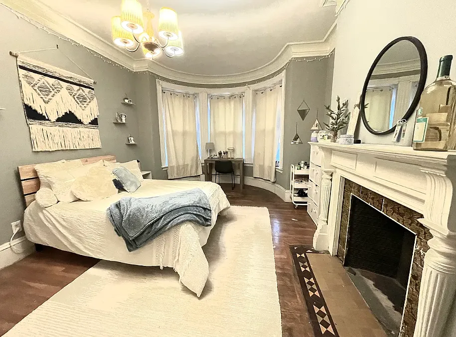 4 bed, 1500 sqft, $6,600 — Photo 3