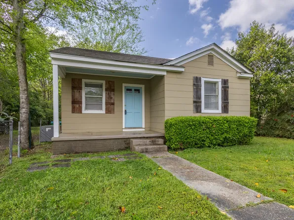 300 N George Ave, Petal, MS 39465