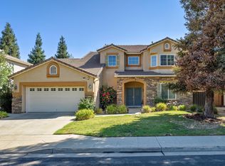 2729 Goshen Ave, Clovis, CA 93611