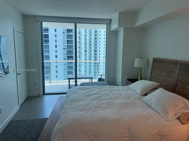 1100 S Miami Ave #2910 — Photo 16