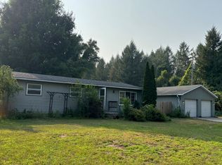 6003 N Oceana Dr, Hart, MI 49420