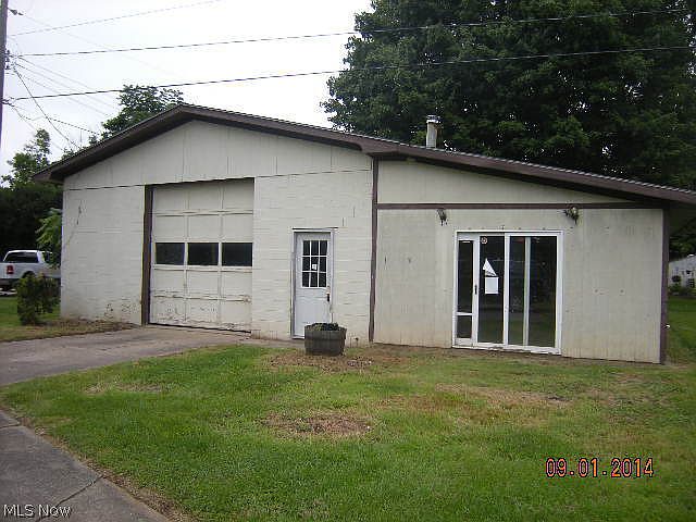 1st image of 118 N Linden Ave