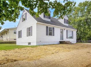 273 Summit Ave, Rockford, MI