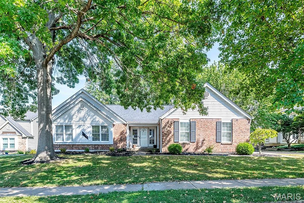 6766 Dry Mill Ct photo 1