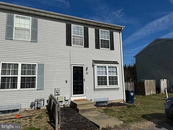 2nd image of 33 E Cole Blvd