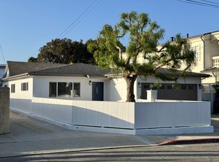 1123 6th St, Manhattan Beach, CA 90266