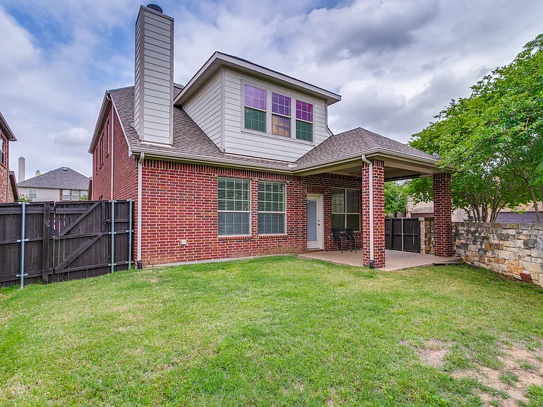 3116 Hereford Dr — Photo 22