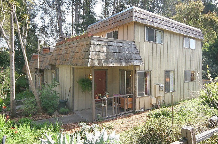 1st image of 6034 Soquel Dr