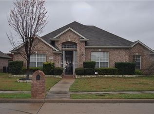 3864 Harrison Dr, Carrollton, TX 75010