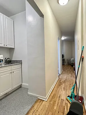 Rented by Compass | media 9