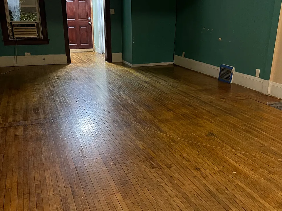 1332 Oliver Ave N #1