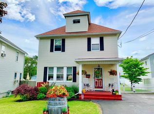 979 Constitution Ave, Jessup, PA 18434