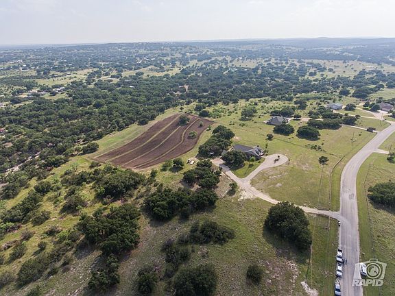 4th image of 6017 Green Oaks Dr